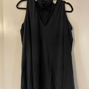ANDREE BY UNIT Elegant Black Sleeveless Top